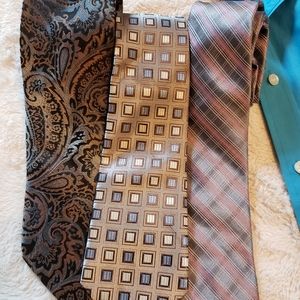 Bundle of 3 Ties